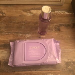 Clinique Take The Day Off Makeup Remover and Wipes